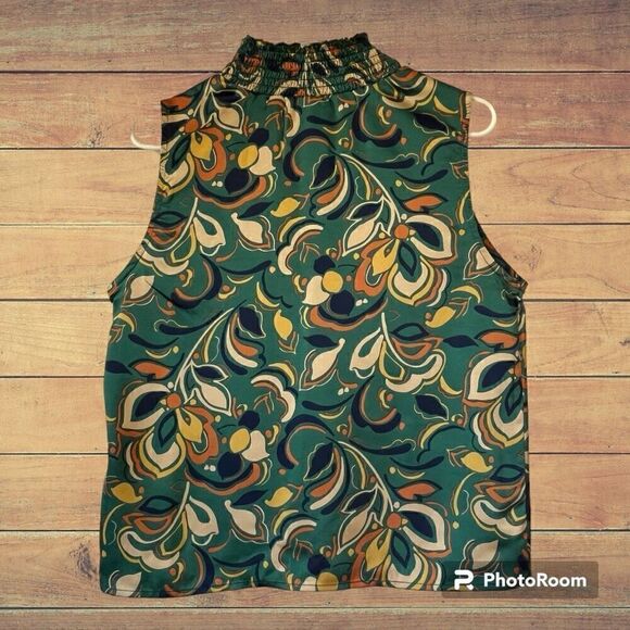 SHEIN Sleeveless Blouse   Size S   EUC - Picture 2 of 4